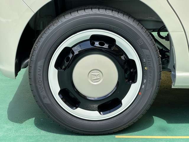 ホンダ Ｎ　ＢＯＸ ６６０ ファッションスタイル ２トーン R8年 (東海) 99