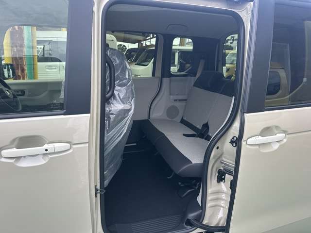 ホンダ Ｎ　ＢＯＸ ６６０ ファッションスタイル ２トーン R8年 (東海) 99