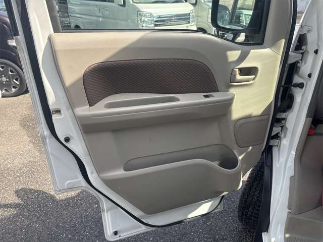 日産 ＮＶ１００クリッパー ６６０ ＧＸターボ ハイルーフ H28年 () 99