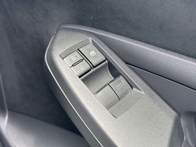 トヨタ ＧＲヤリス １．６ ＲＺ ハイ パフォーマンス ＧＲ－ＤＡＴ ４ＷＤ R7年 (東海) 99