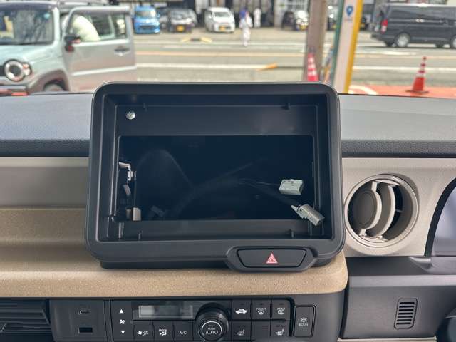 ホンダ Ｎ　ＢＯＸ ６６０ ファッションスタイル モノトーン R8年 (東海) 99