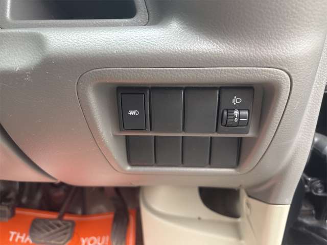 スズキ エブリイ ６６０ ＰＣ リミテッド ハイルーフ ４ＷＤ H30年 () 99