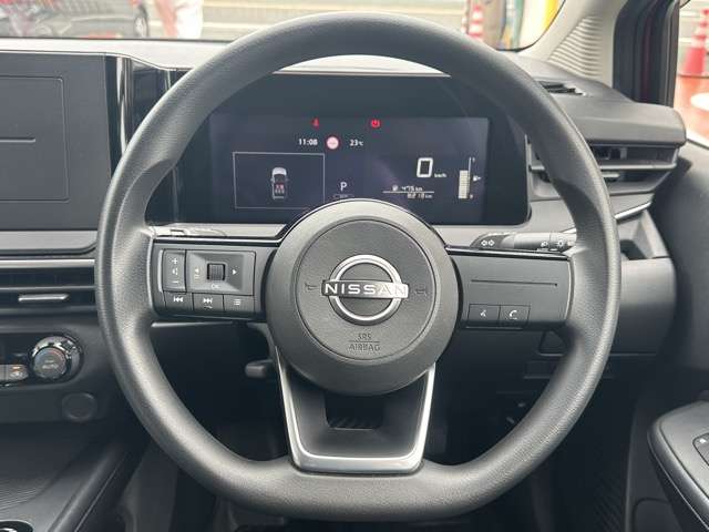 日産 ノート １．２ Ｘ R5年 (東海) 99