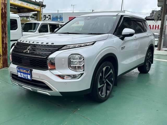 三菱 アウトランダーＰＨＥＶ ＰＨＥＶ ２．４ Ｇ ４ＷＤ R6年 (東海) 99