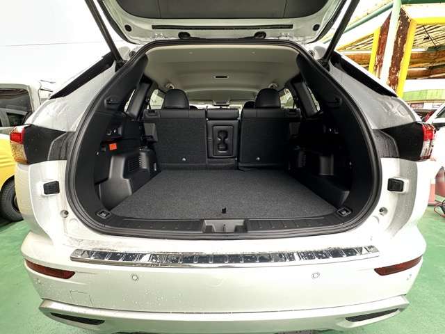 三菱 アウトランダーＰＨＥＶ ＰＨＥＶ ２．４ Ｇ ４ＷＤ R6年 (東海) 99