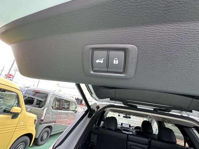 三菱 アウトランダーＰＨＥＶ ＰＨＥＶ ２．４ Ｇ ４ＷＤ R6年 (東海) 99
