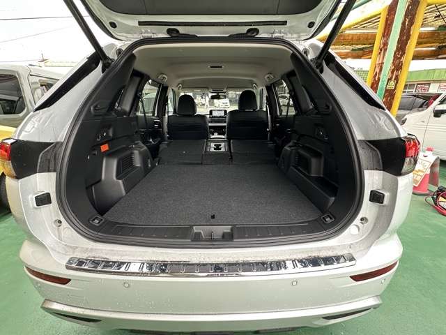 三菱 アウトランダーＰＨＥＶ ＰＨＥＶ ２．４ Ｇ ４ＷＤ R6年 (東海) 99