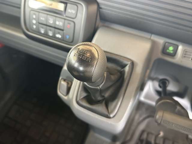 ホンダ Ｎ−ＶＡＮ ６６０ Ｇ R6年 (東海) 99