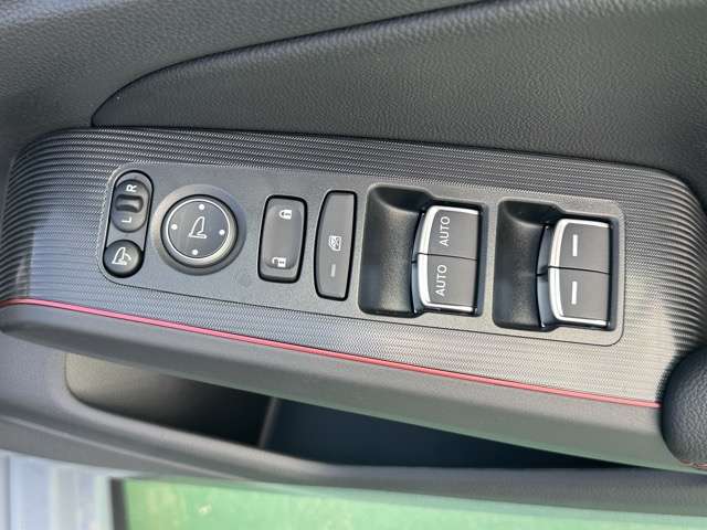 ホンダ シビック １．５ ＲＳ R8年 (東海) 99