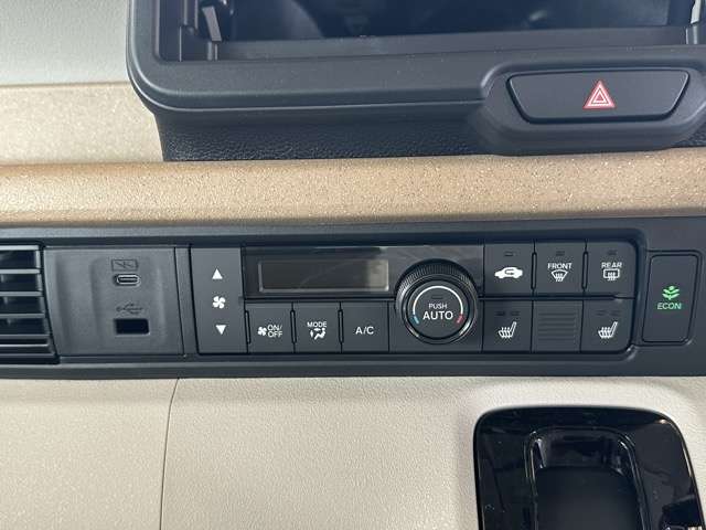 ホンダ Ｎ　ＢＯＸ ６６０ ファッションスタイル ２トーン R8年 (東海) 99