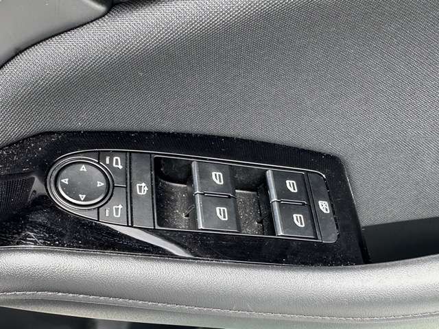 マツダ ＭＡＺＤＡ３　ファストバック １．８ ＸＤ プロアクティブ ディーゼルターボ R6年 (東海) 99