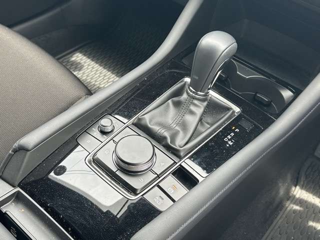 マツダ ＭＡＺＤＡ３　ファストバック １．８ ＸＤ プロアクティブ ディーゼルターボ R6年 (東海) 99