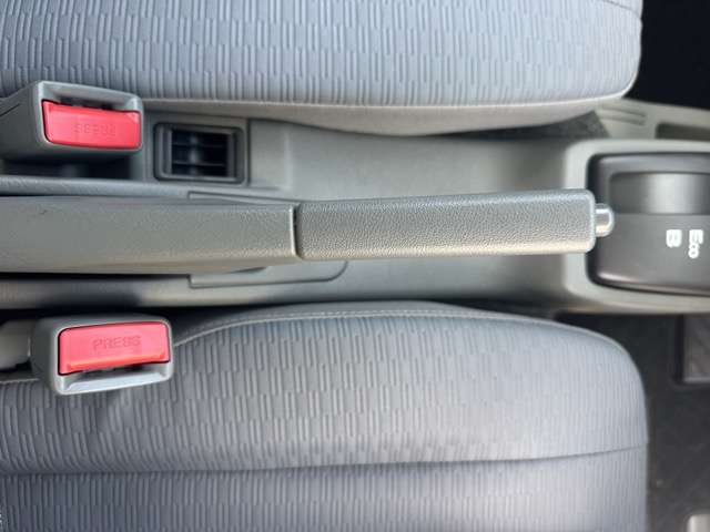 三菱 ミニキャブＥＶ ＣＤ ２０ＫＷＨ ２シーター R7年 (東海) 99