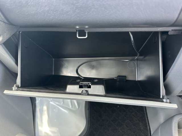 三菱 ミニキャブＥＶ ＣＤ ２０ＫＷＨ ２シーター R7年 (東海) 99