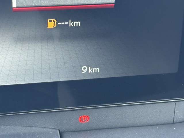 日産 セレナ ２．０ ハイウェイスターＶ ＮＩＳＳＡＮＣＯＮＮＥＣＴインフォテインメントシステム装着車 R8年 (東海) 99