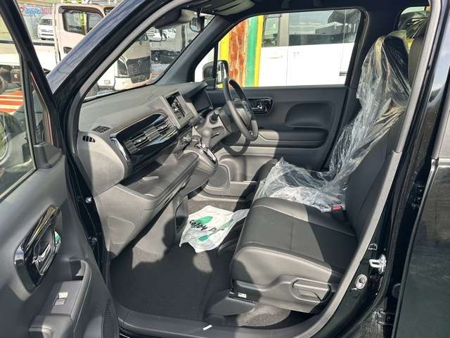 ホンダ Ｎ−ＷＧＮ カスタム ６６０ Ｌ ブラックスタイル R8年 (東海) 99