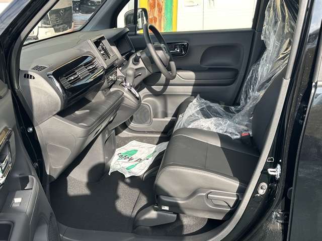 ホンダ Ｎ−ＷＧＮ カスタム ６６０ Ｌ ブラックスタイル R8年 (東海) 99