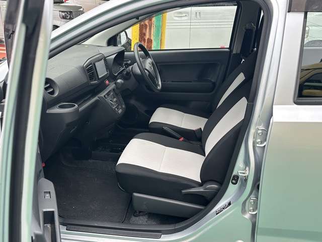 ダイハツ ミラ　イース ６６０ Ｌ R4年 (東海) 99