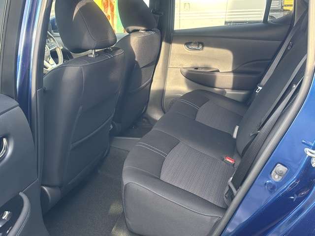 日産 リーフ Ｘ　Ｖセレクション R4年 (東海) 99