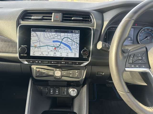 日産 リーフ Ｘ　Ｖセレクション R4年 (東海) 99