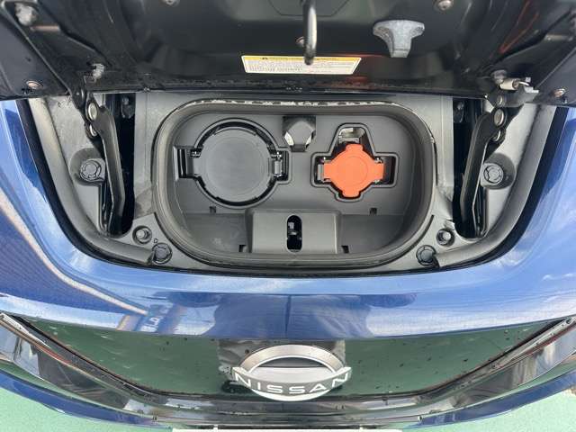 日産 リーフ Ｘ　Ｖセレクション R4年 (東海) 99