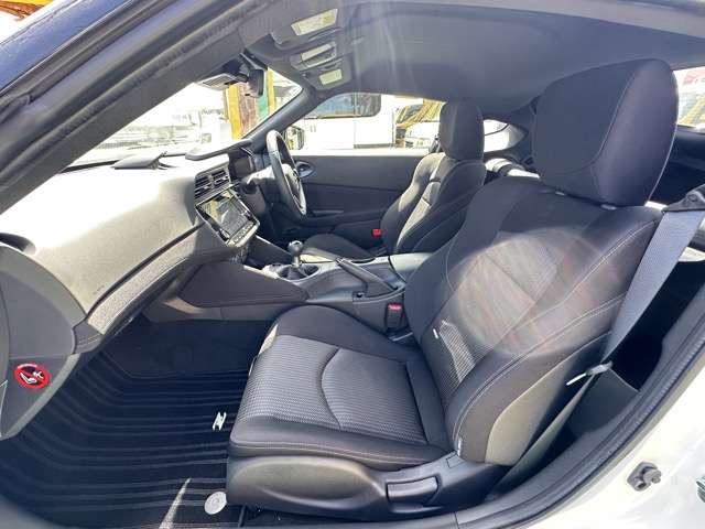 日産 フェアレディＺ ３．０ バージョン Ｓ R7年 (東海) 99