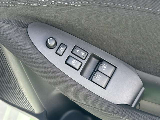 日産 フェアレディＺ ３．０ バージョン Ｓ R7年 (東海) 99