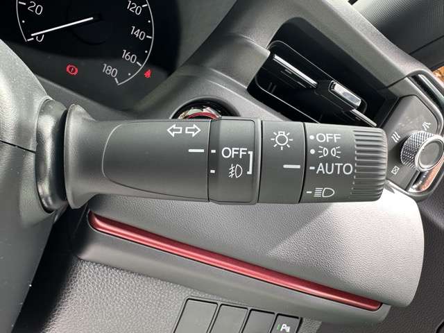 ホンダ ヴェゼル １．５ Ｅ：ＨＥＶ ＲＳ R8年 (東海) 99