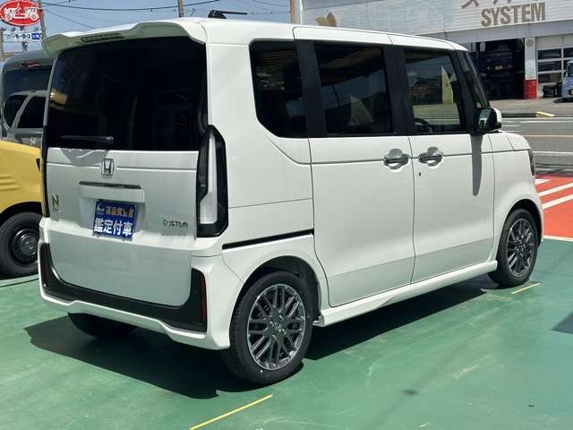 ホンダ Ｎ　ＢＯＸ カスタム ６６０ ターボ R8年 (東海) 99