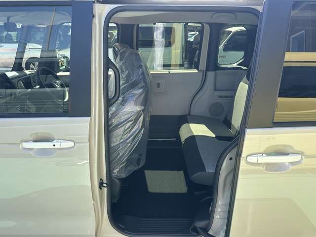 ホンダ Ｎ　ＢＯＸ ６６０ ファッションスタイル モノトーン R7年 (東海) 99