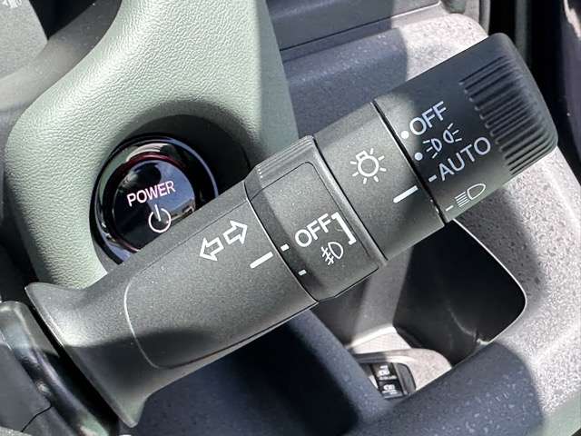 ホンダ フリード　ハイブリッド １．５ Ｅ：ＨＥＶ クロスター R8年 (東海) 99