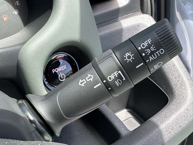 ホンダ フリード　ハイブリッド １．５ Ｅ：ＨＥＶ クロスター R8年 (東海) 99