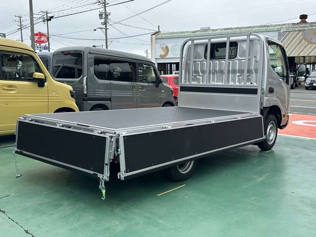 トヨタ ダイナ ２．０ ロング ジャストロー R8年 (東海) 99