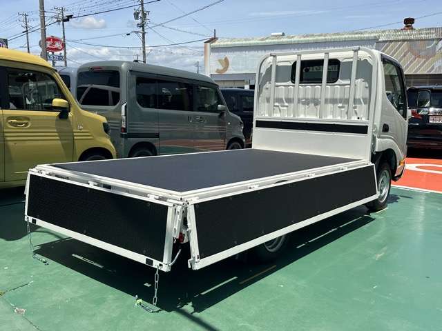 トヨタ ダイナ ２．０ ロング ジャストロー R8年 (東海) 99