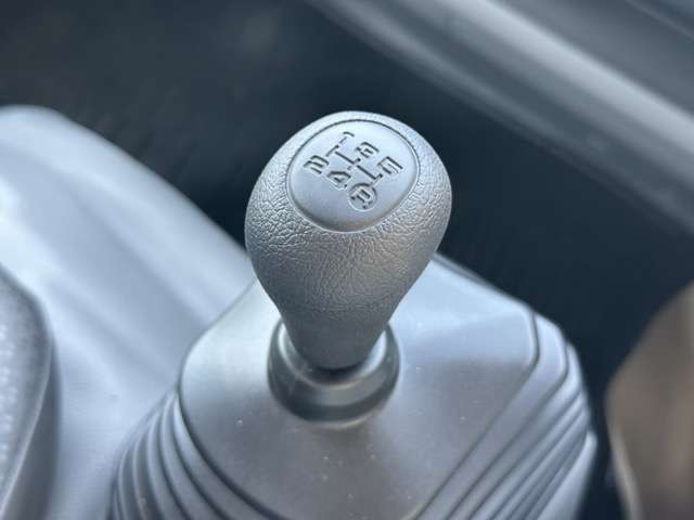 トヨタ ダイナ ２．０ ロング ジャストロー R8年 (東海) 99