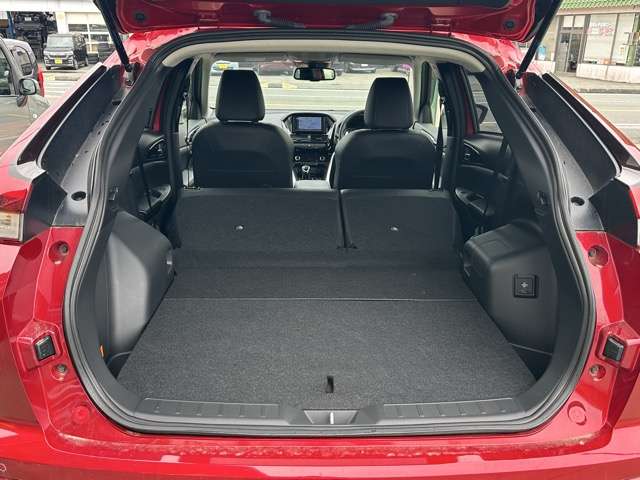 三菱 エクリプス　クロス　ＰＨＥＶ ＰＨＥＶ ２．４ Ｇ ４ＷＤ R3年 (東海) 99