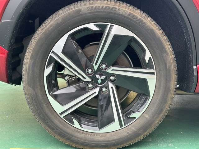 三菱 エクリプス　クロス　ＰＨＥＶ ＰＨＥＶ ２．４ Ｇ ４ＷＤ R3年 (東海) 99