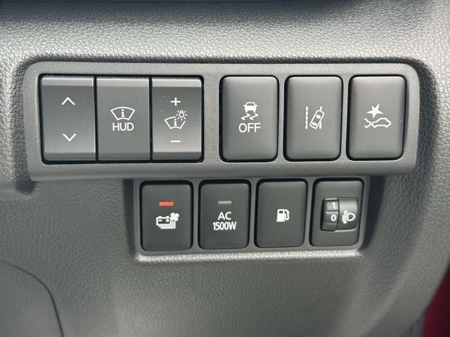三菱 エクリプス　クロス　ＰＨＥＶ ＰＨＥＶ ２．４ Ｇ ４ＷＤ R3年 (東海) 99