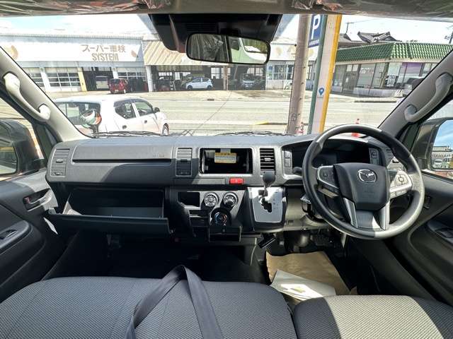 マツダ ボンゴブローニィバン ２．０ ＧＬ R8年 (東海) 99