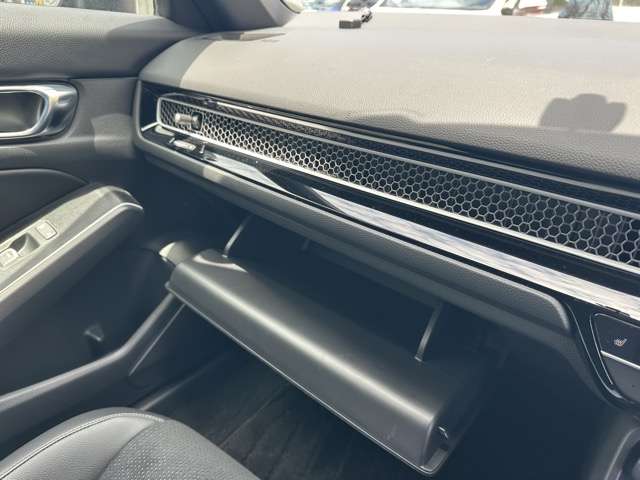 ホンダ シビック ２．０ Ｅ：ＨＥＶ ＥＸ R7年 (東海) 99