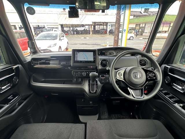 ホンダ Ｎ　ＢＯＸ カスタム ６６０ Ｌ R5年 (東海) 99