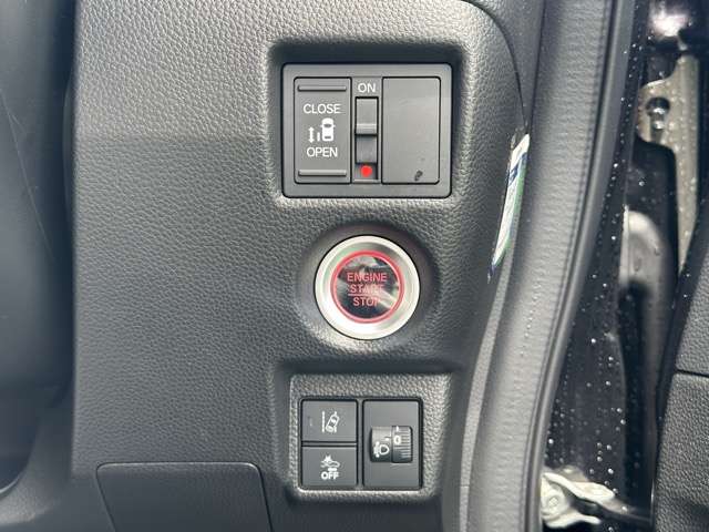 ホンダ Ｎ　ＢＯＸ カスタム ６６０ Ｌ R5年 (東海) 99