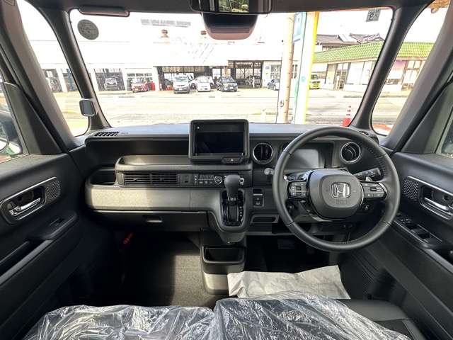 ホンダ Ｎ　ＢＯＸ カスタム ６６０ ターボ R8年 (東海) 99