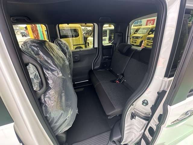 ホンダ Ｎ　ＢＯＸ カスタム ６６０ R8年 (東海) 99