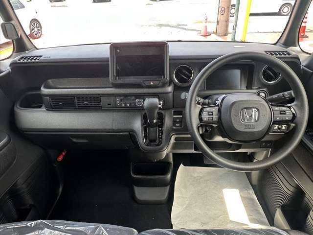 ホンダ Ｎ　ＢＯＸ カスタム ６６０ R8年 (東海) 99