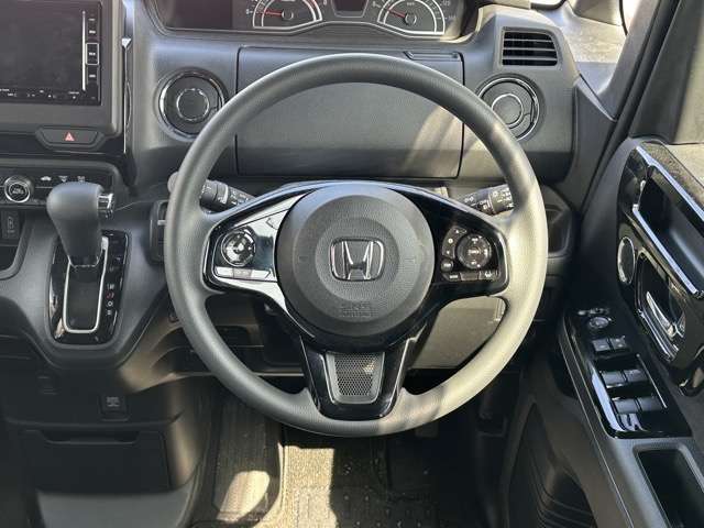 ホンダ Ｎ　ＢＯＸ カスタム ６６０ Ｌ R5年 (東海) 99