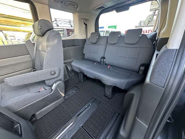 ホンダ ステップワゴン　ハイブリッド ２．０ Ｅ：ＨＥＶ エアー ＥＸ R8年 (東海) 99