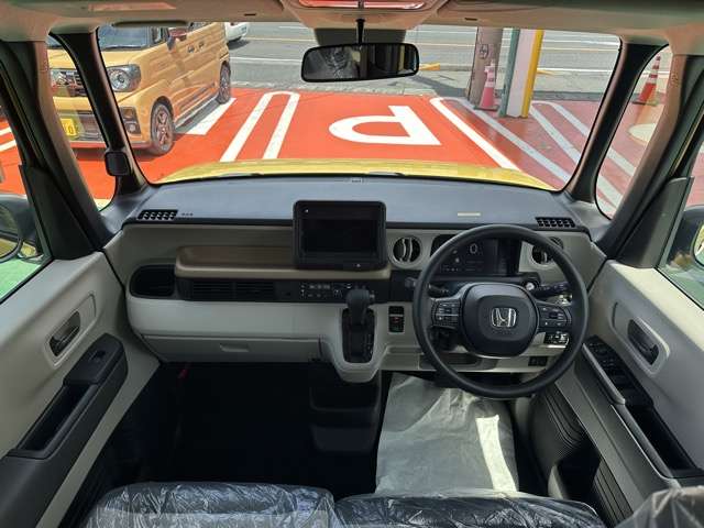 ホンダ Ｎ　ＢＯＸ ６６０ ファッションスタイル ２トーン R8年 (東海) 99