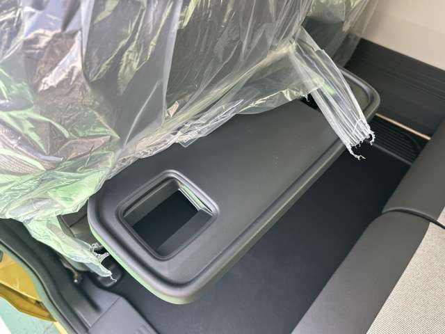 ホンダ Ｎ　ＢＯＸ ６６０ ファッションスタイル ２トーン R8年 (東海) 99
