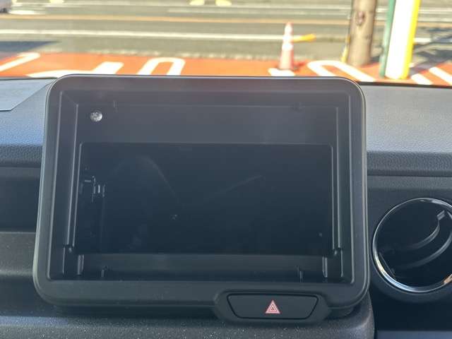 ホンダ Ｎ　ＢＯＸ カスタム ６６０ R8年 (東海) 99